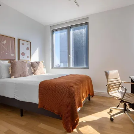 Midtown West 2br W Gym Wd Nr Hudson River Nyc-1243 * New York