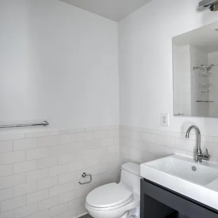 Midtown West 2br W Gym Wd Nr Hudson River Nyc-1243