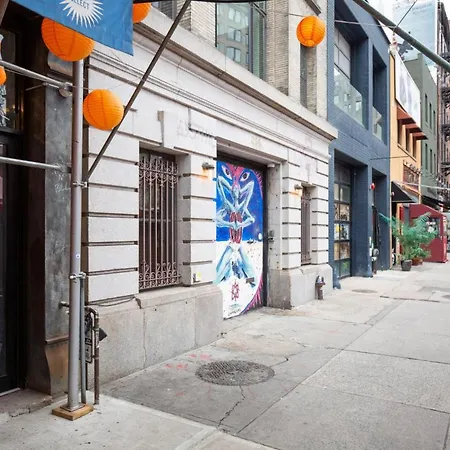 Newly Renovated Soho 2br On Kenmare Sq Nyc-705 Apartment *