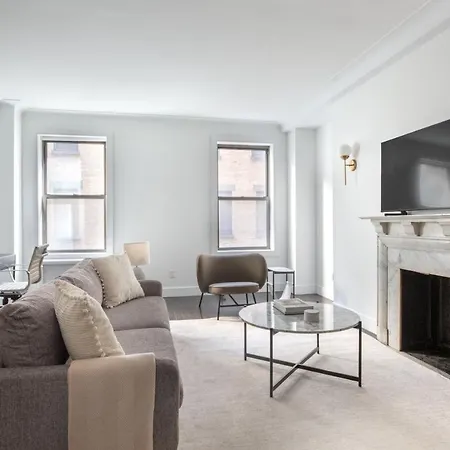 Midtown 2br W Roofdeck Wd Nr Park Nyc-1245 *