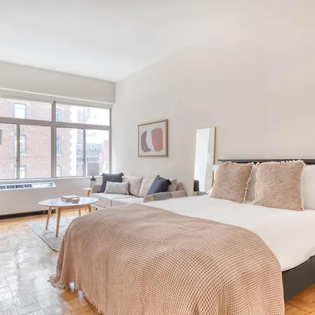 Apartment Fidi W Gym Doorman Nr Freedom Tower Nyc-1093