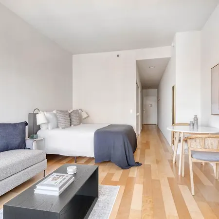 Apartment Fidi W Gym Doorman Nr Freedom Tower Nyc-1096