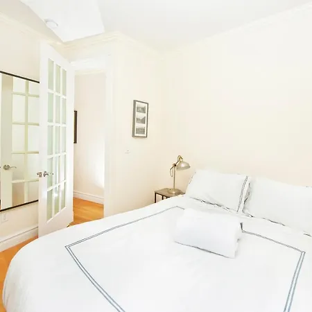 Three Bedroom West Village Townhouse
