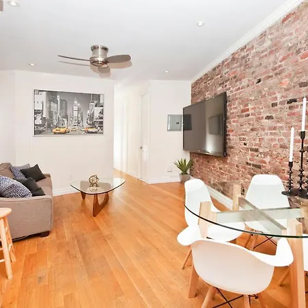Apartment Three Bedroom West Village Townhouse