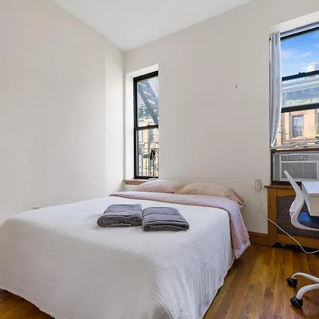 Apartment Living At Columbia *