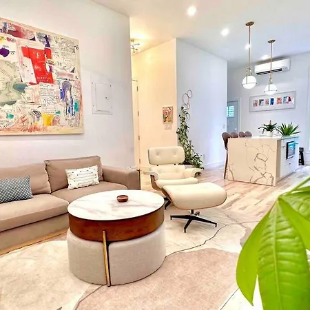 Ultra-luxury Stylish In Historic Brooklyn Apartment New York