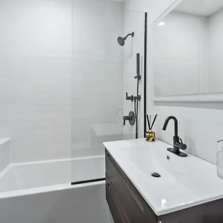 Notch 2br Minutes To Park Hotel *