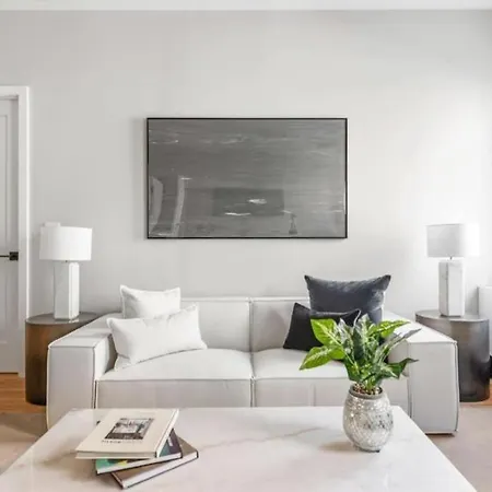 Hotel Notch 2br In Upper East Mins To Park New York