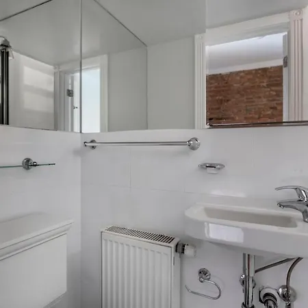Apartment East Village 2br W Wd Nr Union Square Nyc-1260 *