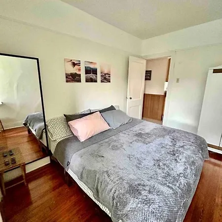 Homestay Woodside, Queens *