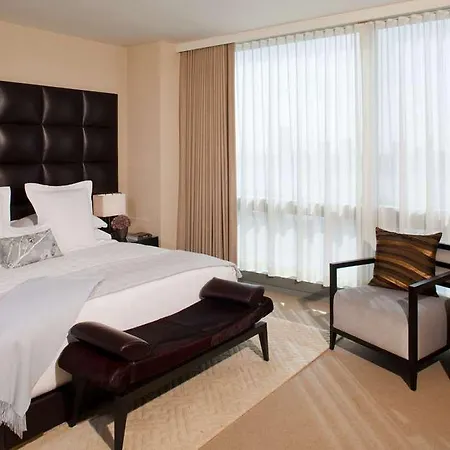 Hotel The Dominick