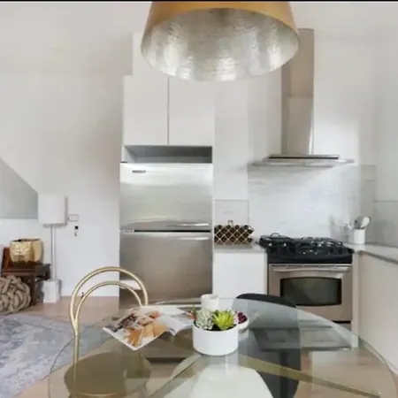 Apartment 334-1 2br - 1bath Prime Dumbo New York