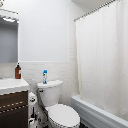 227: Upper West Side Apartment *
