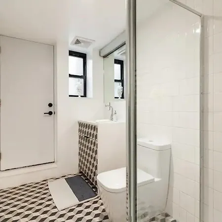 Apartment Location Brooklyn At Rem-casa New York