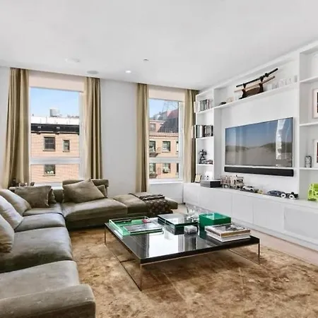 Luxury Loft In Heart Of Soho Manhattan Apartment *