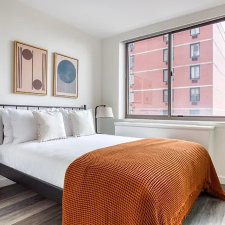 Apartment Midtown W 2br W Gym Elevator Doorman Wd Nyc-836