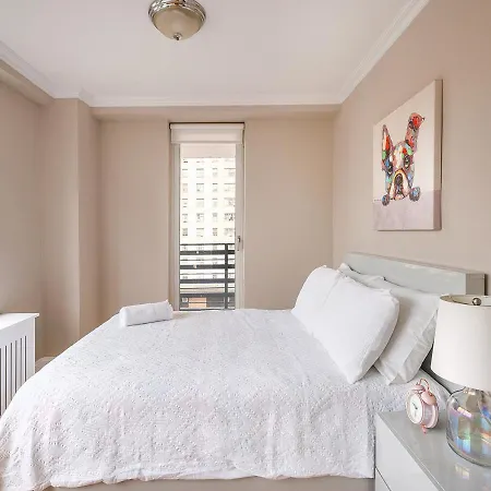 Amazing 4 Bedroom In Chambers Street Apartment New York