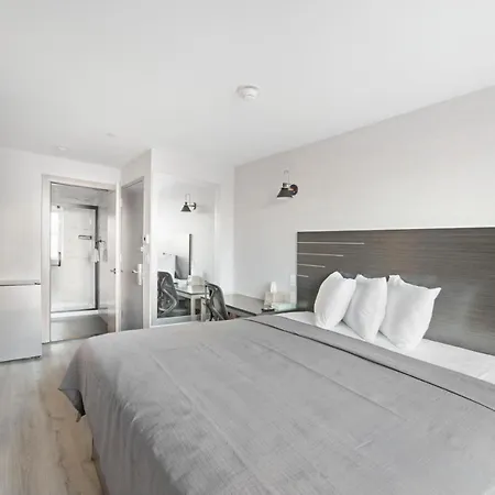 Tremont Bronx-grand Opening Hotel 3*