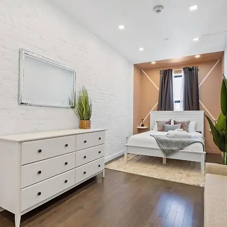Swj 5th - Perfect For Tourism: Near Train, Times Sq, Dining * New York