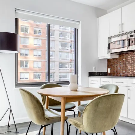 Tasteful Midtown W 1br W Gym Nr Times Sq Nyc-643 New York