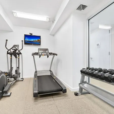 Tasteful Midtown W 1br W Gym Nr Times Sq Nyc-643 *