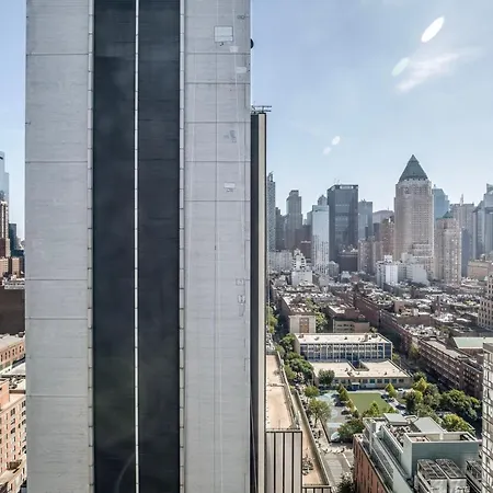 Midtown West 2br W Elevator Wd Nr Park Nyc-1244 *