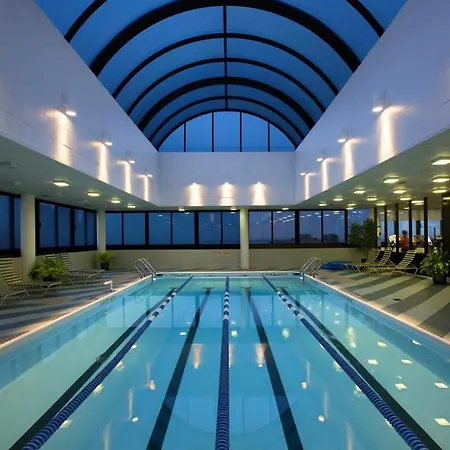 Kips Bay 1br W Wd Gym Pool Nr Bars Nyc-1119