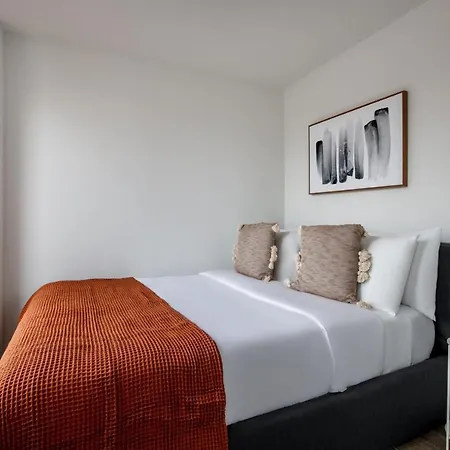 Kips Bay 2br W Elevator Wd Nr Hospitals Nyc-1270 Apartment