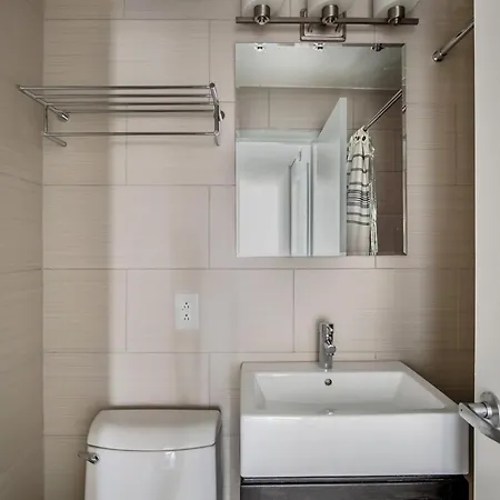 Kips Bay 2br W Elevator Wd Nr Hospitals Nyc-1270 *