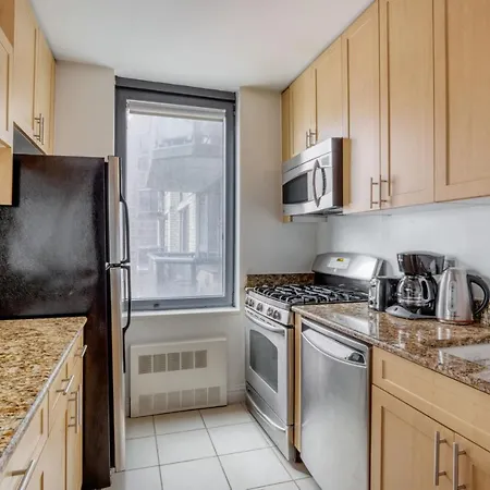 Apartment Midtown 1br W Water Views Indoor Pool Nyc-36 *