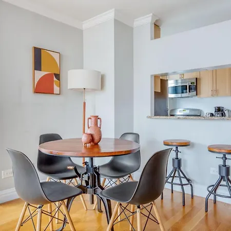 Midtown 1br W Water Views Indoor Pool Nyc-36 Apartment *
