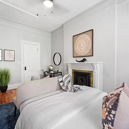 Holiday home Newly Renovated 3br Oasis Walk To Columbia Uni *
