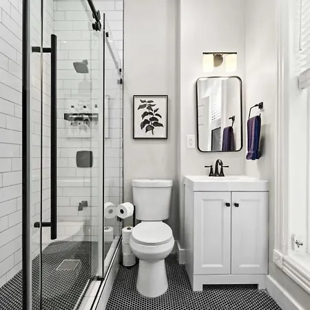 Brownstone Near Subway And Columbia Uni Apartment *