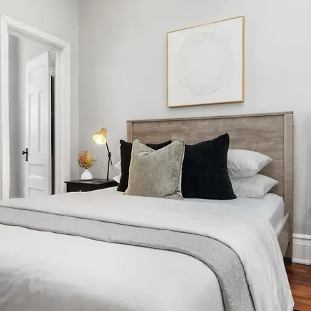 Newly Renovated 3br Oasis Walk To Columbia Uni Holiday home *