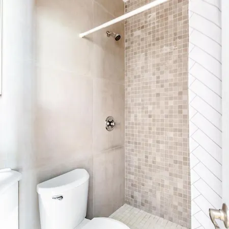 Upper W Side 2br W Wd Nr Park Nyc-276 *
