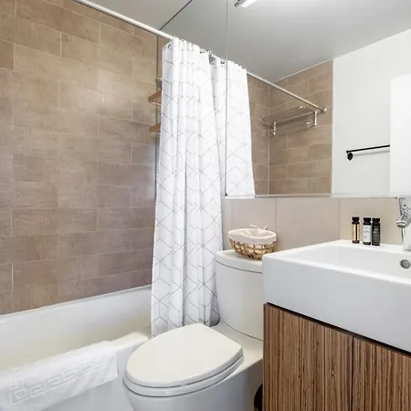 Apartment Ues 1br W Gym Doorman Balcony Stunning Roof Nyc-503 *
