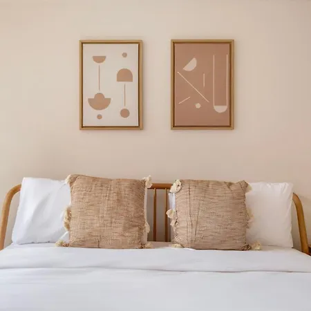 Ues 2br W Doorman Gym Nr Park Nyc-1299 Apartment New York