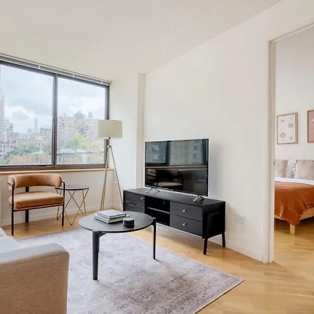 Ues 2br W Doorman Gym Nr Park Nyc-1299 * New York