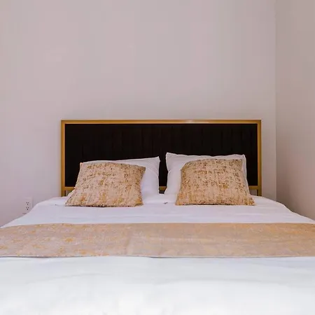 5-bedroom Nyc