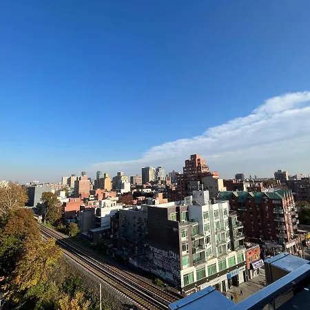 Hotel Starlight Near Lga Airport 3*