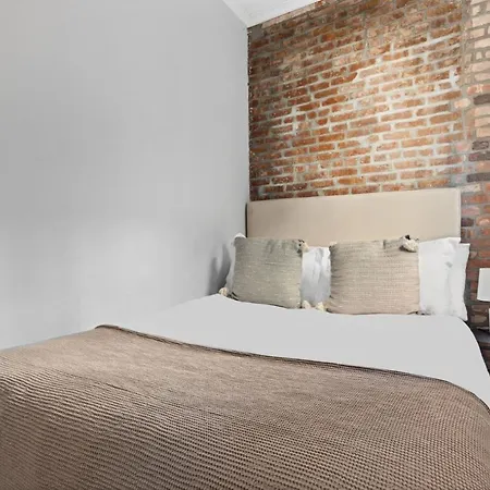 Les 2br W Private Balcony Wd Nr Park Nyc-1277 Apartment