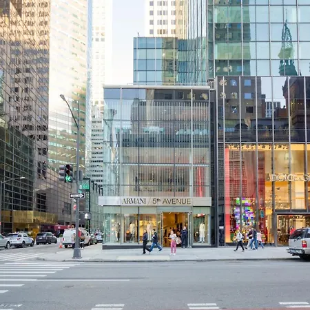 Apartment Midtown 2br W Elevator Wd Nr Park Nyc-1248 *
