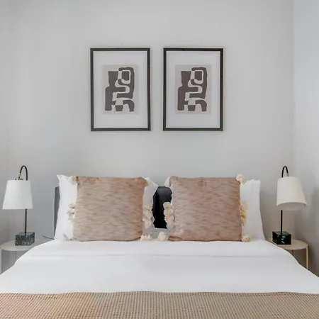Midtown 2br W Elevator Wd Nr Park Nyc-1248 Apartment *