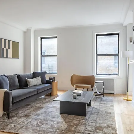 Midtown 2br W Elevator Wd Nr Park Nyc-1248 New York
