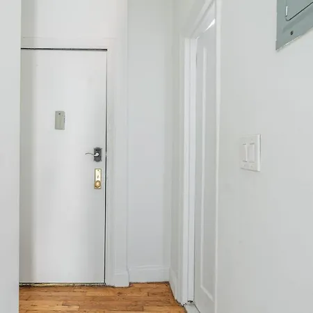 Apartment 984: East Village New York