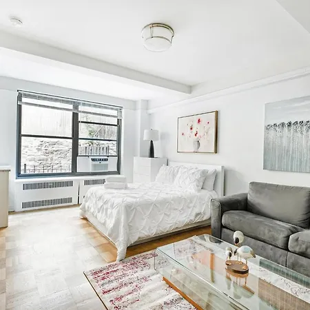 Cozy Studio * New York