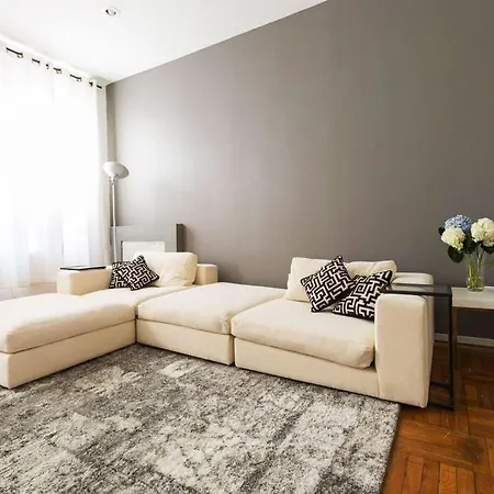 Apartment 2,000 Square Foot 4bd Union Square Apartment!