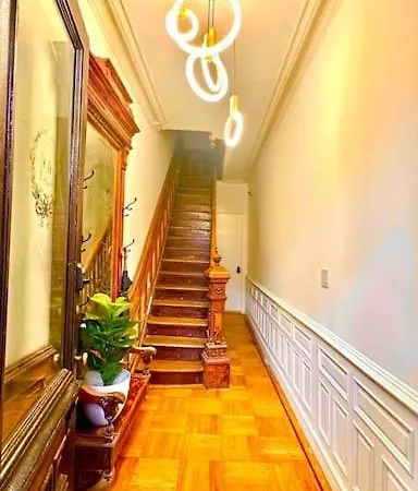 Relaxing & Cozy Spa. In Brooklyn Mins To Mhtn