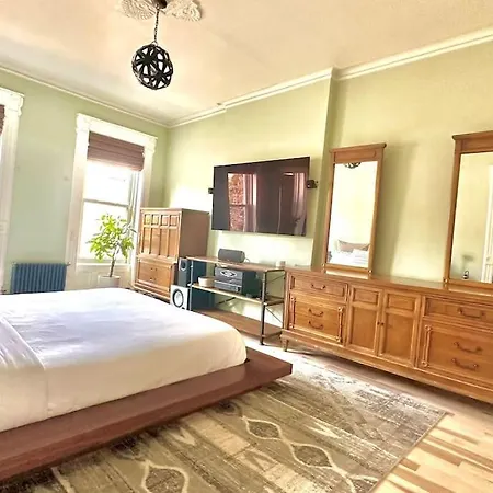 Apartment Relaxing & Cozy Spa. In Brooklyn Mins To Mhtn New York