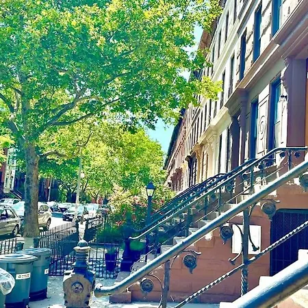 Apartment Relaxing & Cozy Spa. In Brooklyn Mins To Mhtn